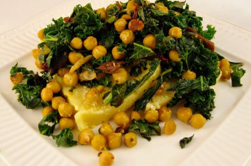 Kale with Sun-Dried Tomatoes and Garbanzo Beans