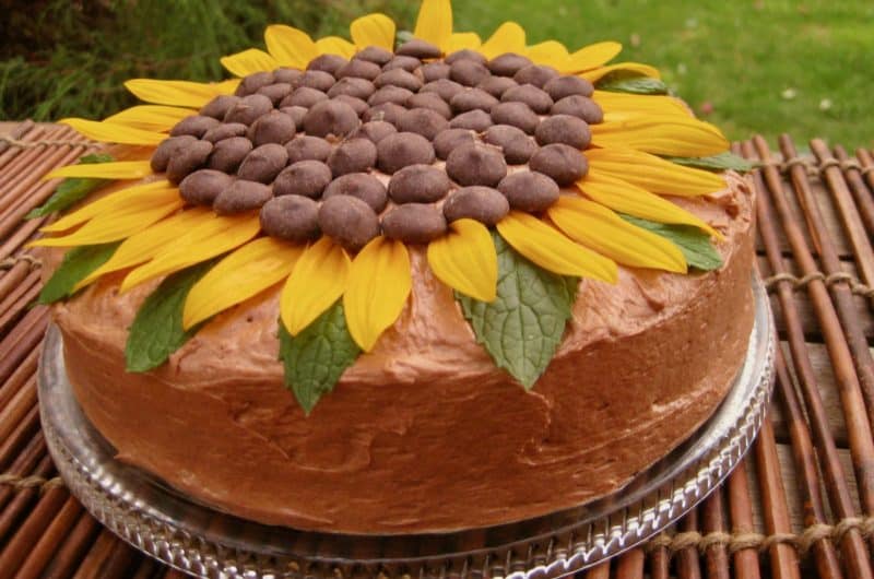 Sunflower Chocolate Cake