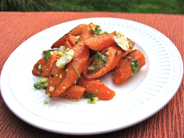 Roasted Carrots with Feta