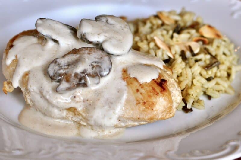 Chicken Breasts with Champagne Sauce